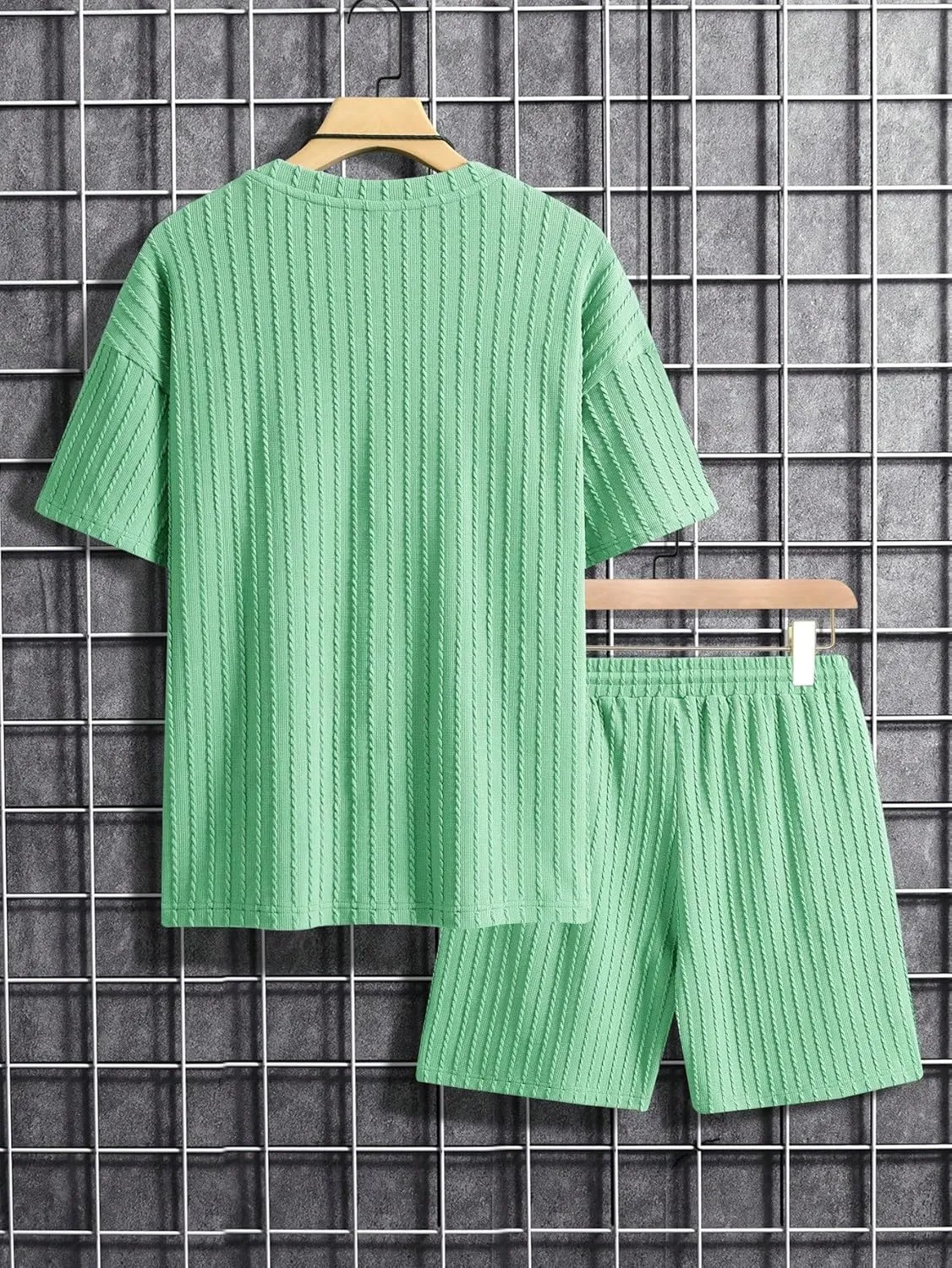 Men's 2 Piece Outfits Textured Drop Shoulder T Shirt and Short Sets Summer Outfits Tracksuit