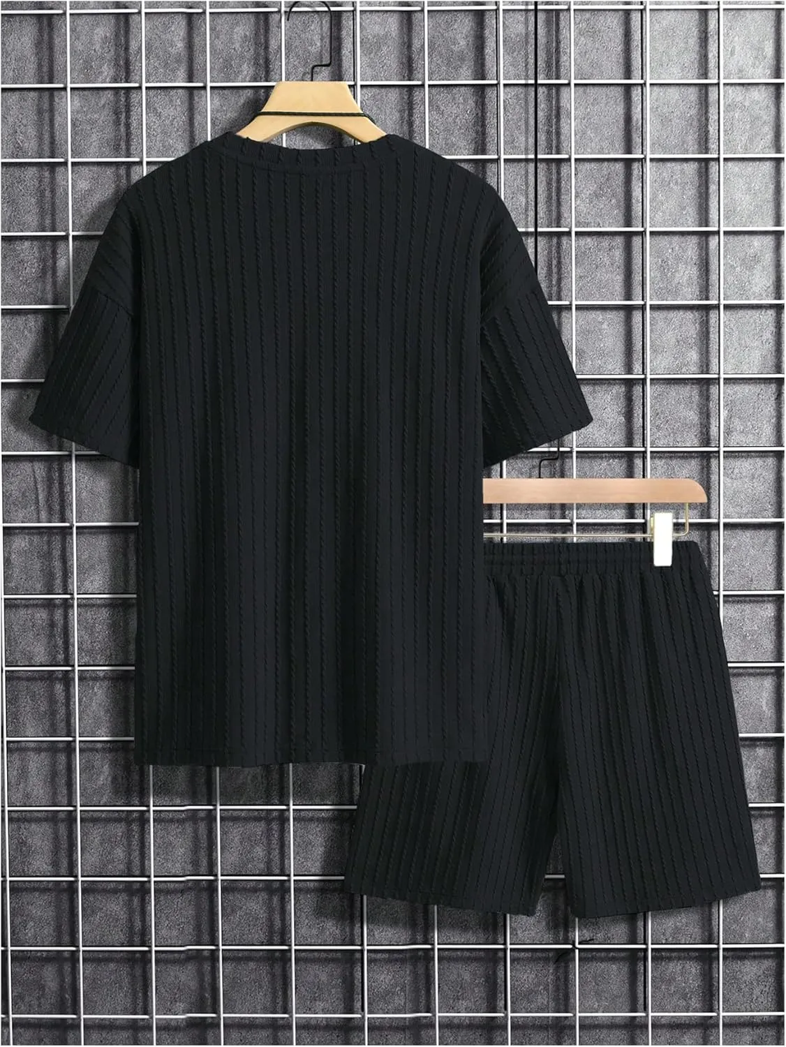 Men's 2 Piece Outfits Textured Drop Shoulder T Shirt and Short Sets Summer Outfits Tracksuit