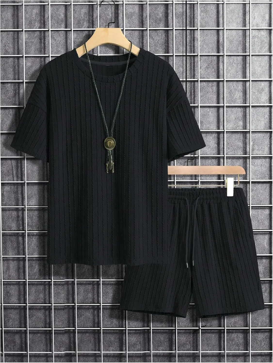 Men's 2 Piece Outfits Textured Drop Shoulder T Shirt and Short Sets Summer Outfits Tracksuit