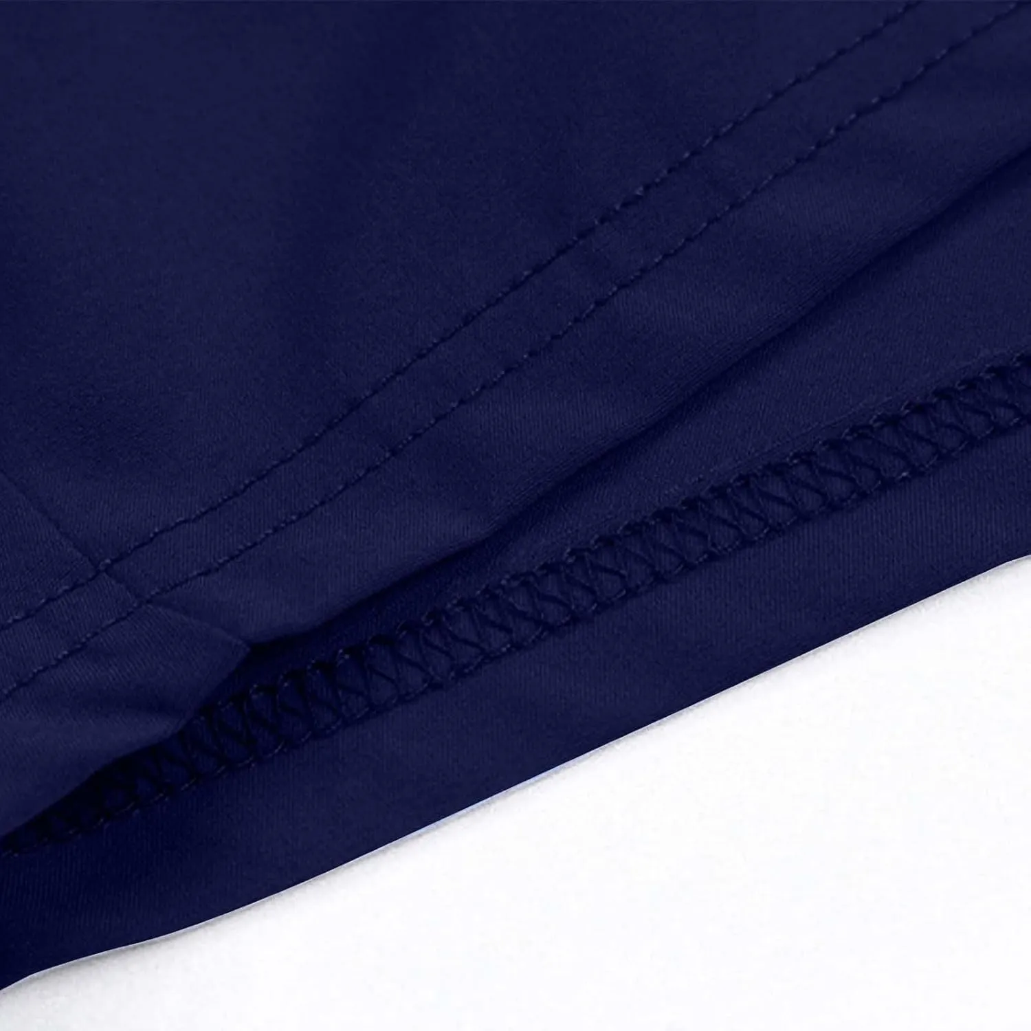 Men's Athletic Running Shorts Lightweight Quick Dry Gym Workout Shorts Outdoor Sports Shorts with Pockets