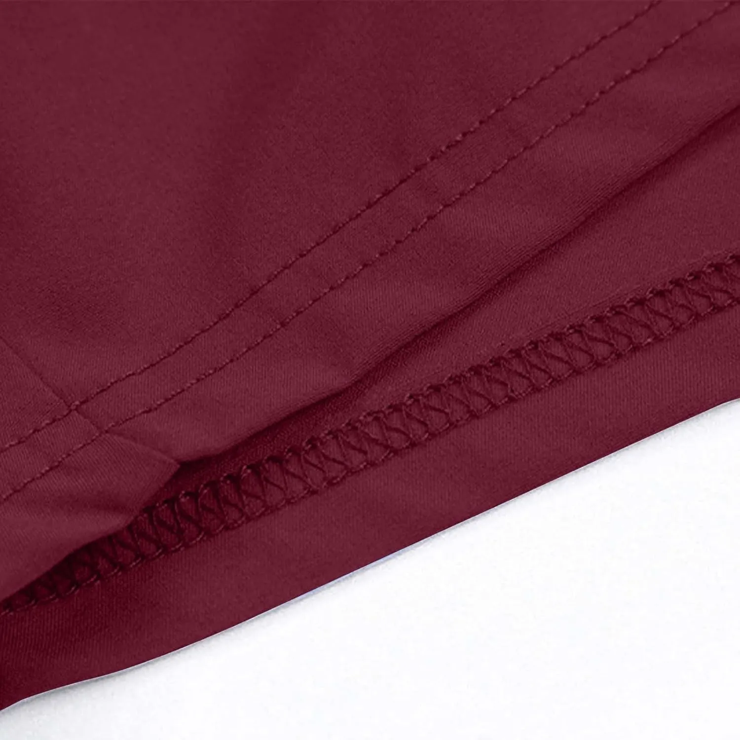 Men's Athletic Running Shorts Lightweight Quick Dry Gym Workout Shorts Outdoor Sports Shorts with Pockets