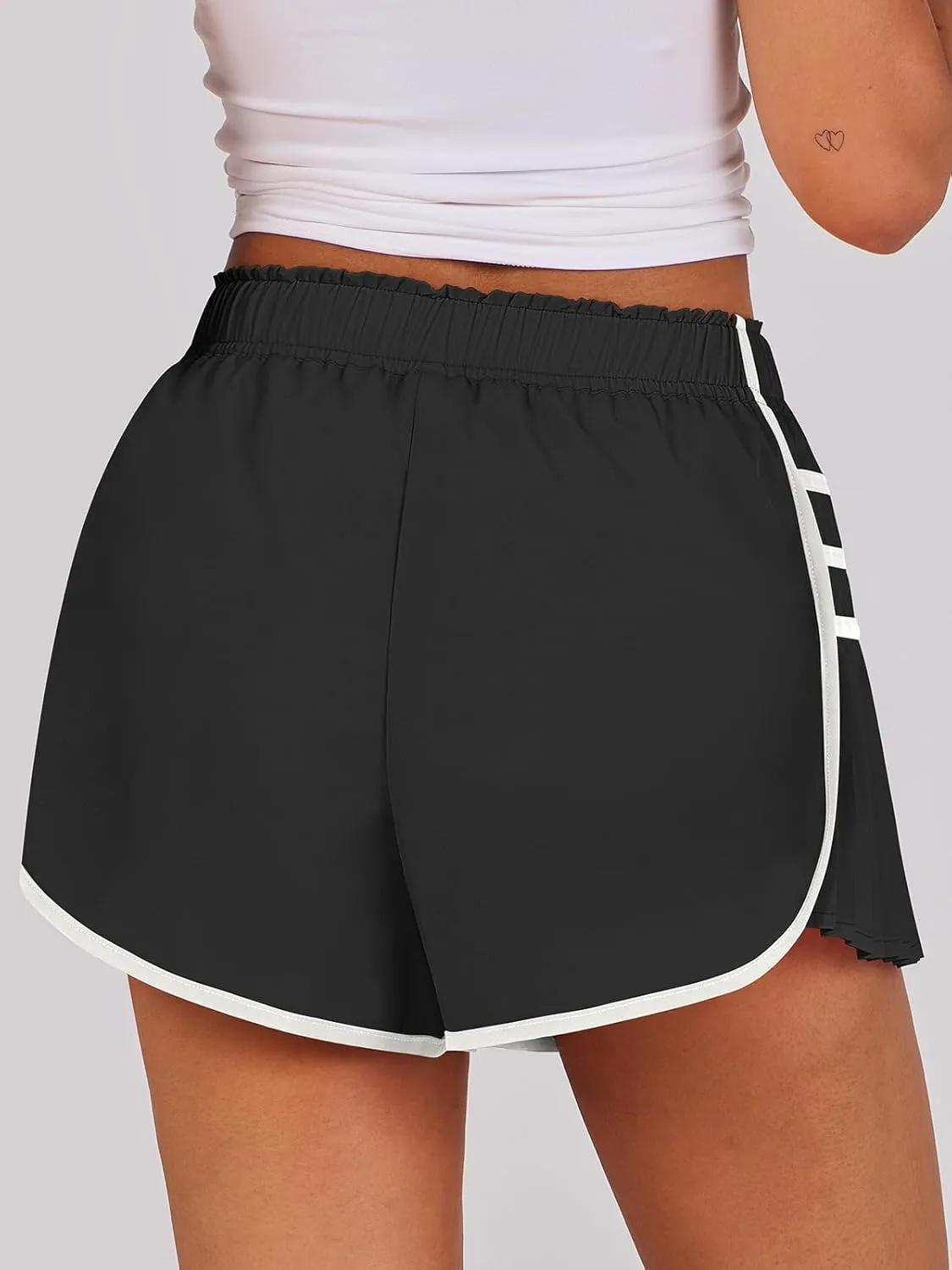 Running Shorts for Women High Waisted Sweat Shorts Quickl Dry Athletic Shorts Flowy Pleated Gym Shorts with Pockets